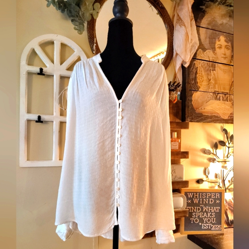 Free People White Buttoned Relaxed Blouse